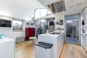Stylish house with superb space